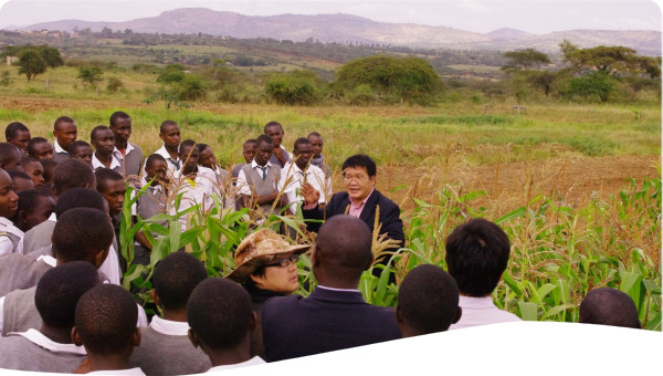 Field Training on Ridge-Furrow Cultivation Techniques in Kenya